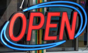 開業１～２年目でも消費税の還付を受ける方法「課税事業者の選択」