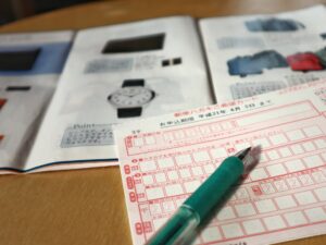 カタログギフトの購入費用に消費税はかかる？軽減税率は適用される？