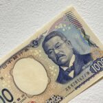 請求書や領収書などに記載する税抜金額を計算する際の端数処理の方法